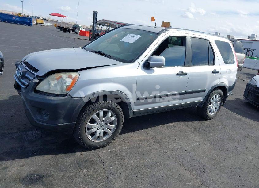 Photo 12 of 2005 Honda Cr-v EX (VIN JHLRD78815C018949)