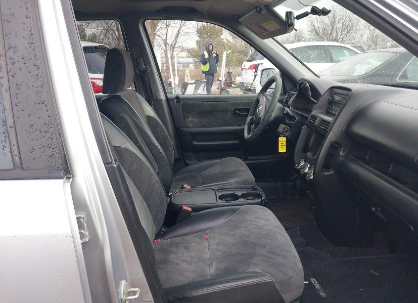 Photo 5 of 2002 Honda Cr-v EX (VIN JHLRD78822C029146)