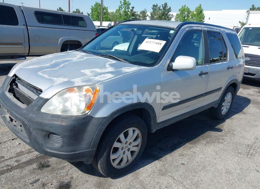 Photo 2 of 2005 Honda Cr-v EX (VIN JHLRD78825C048333)