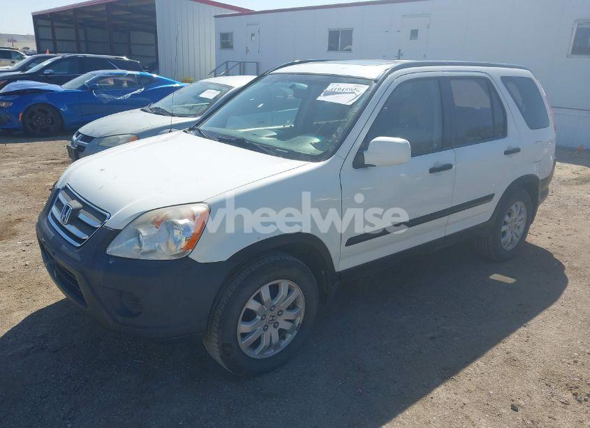 Photo 2 of 2005 Honda Cr-v EX (VIN JHLRD78825C061681)