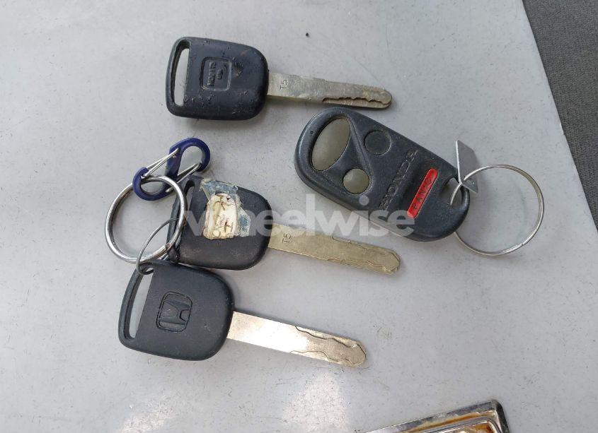 Photo 11 of 2002 Honda Cr-v EX (VIN JHLRD78832C071115)