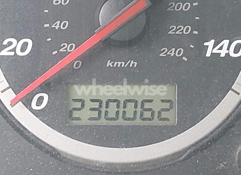 Photo 12 of 2002 Honda Cr-v EX (VIN JHLRD78832C071115)