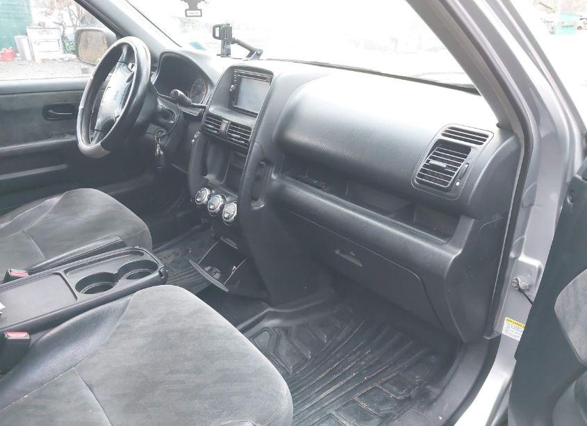 Photo 5 of 2002 Honda Cr-v EX (VIN JHLRD78832C073172)