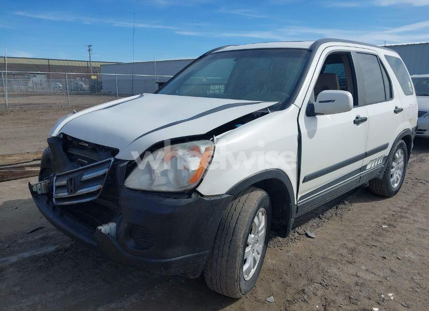 Photo 2 of 2005 Honda Cr-v EX (VIN JHLRD78835C062063)