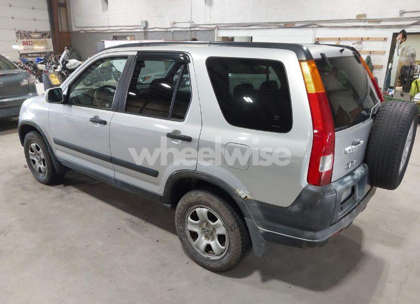 Photo 3 of 2002 Honda Cr-v EX (VIN JHLRD78842C005074)