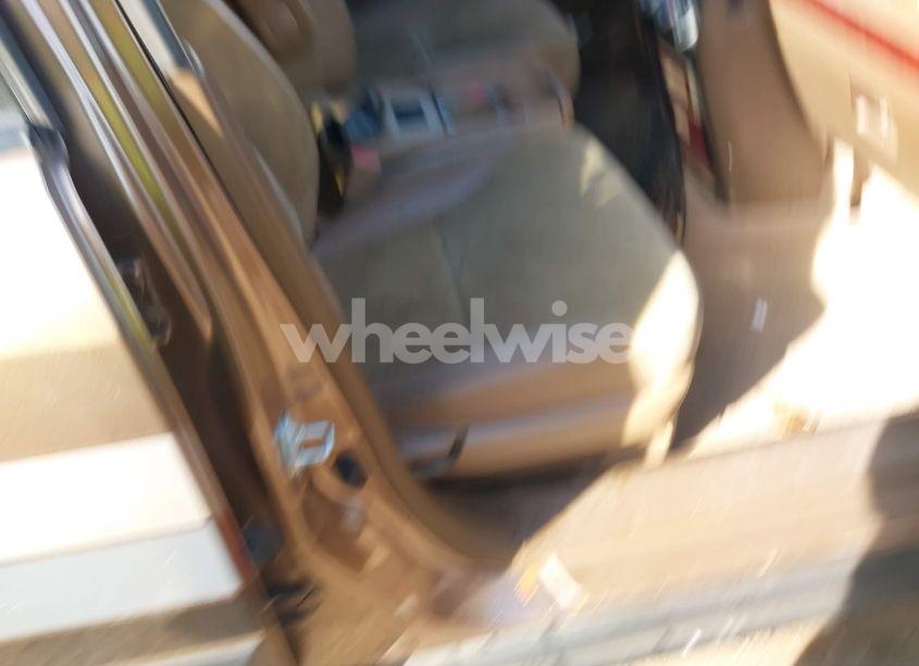 Photo 5 of 2002 Honda Cr-v EX (VIN JHLRD78852C068913)