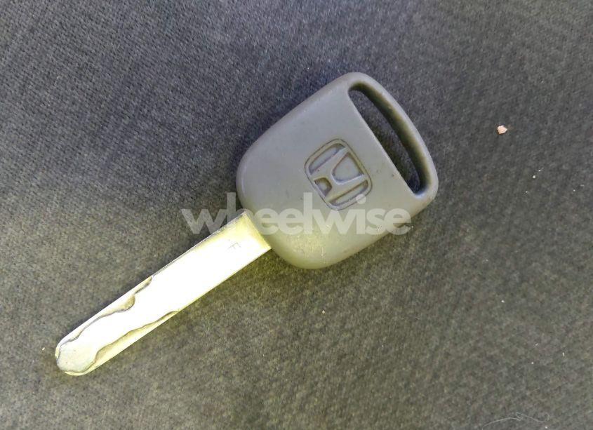 Photo 11 of 2002 Honda Cr-v EX (VIN JHLRD78852C084643)