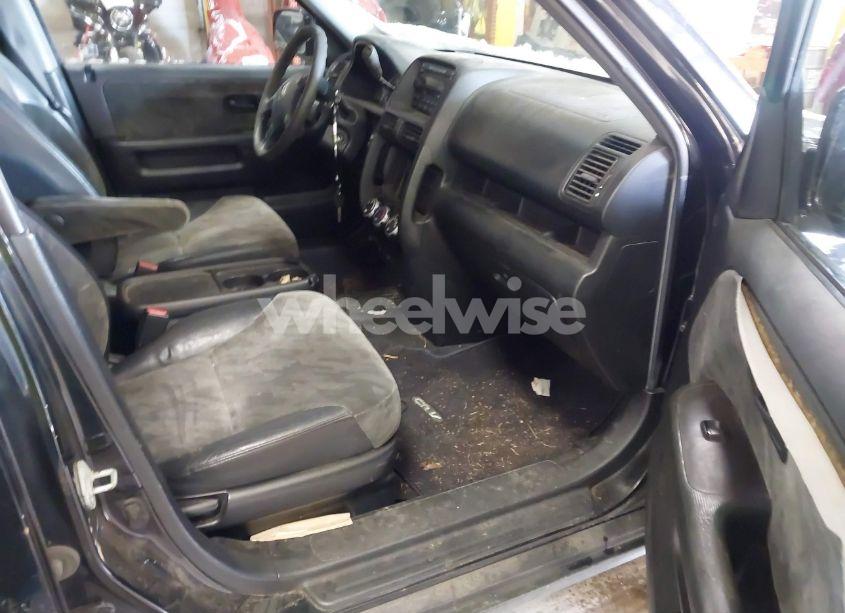 Photo 5 of 2002 Honda Cr-v EX (VIN JHLRD78862C016545)