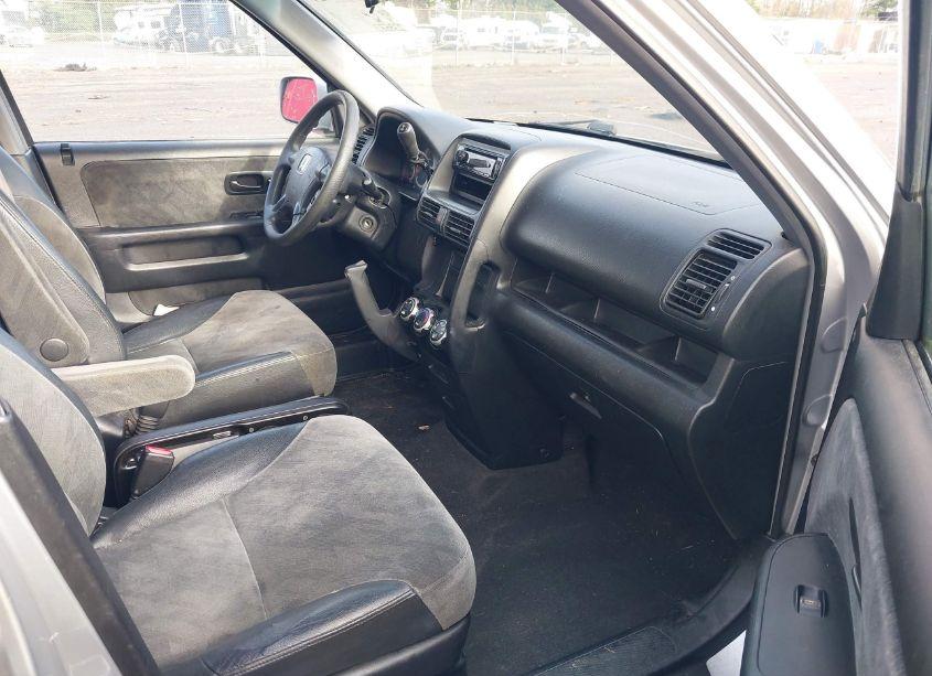 Photo 5 of 2002 Honda Cr-v EX (VIN JHLRD78872C079718)