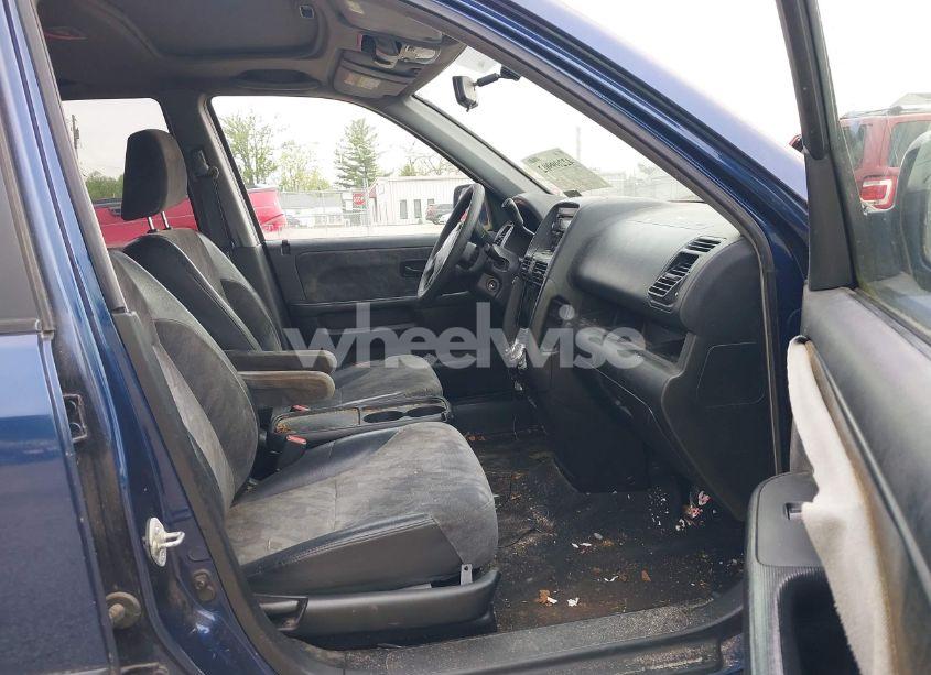 Photo 5 of 2002 Honda Cr-v EX (VIN JHLRD78882C041575)