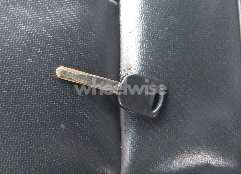 Photo 11 of 2002 Honda Cr-v EX (VIN JHLRD78882C077976)