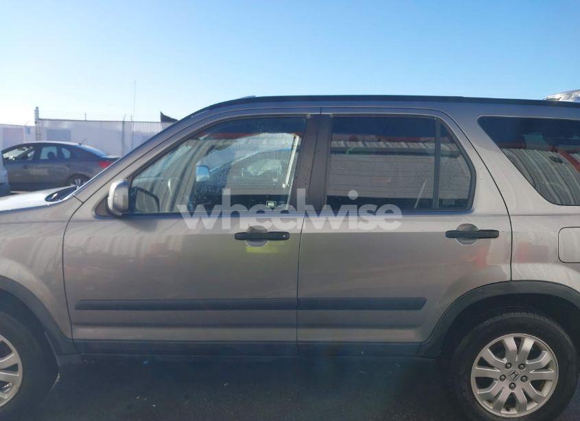 Photo 14 of 2005 Honda Cr-v EX (VIN JHLRD78885C042214)