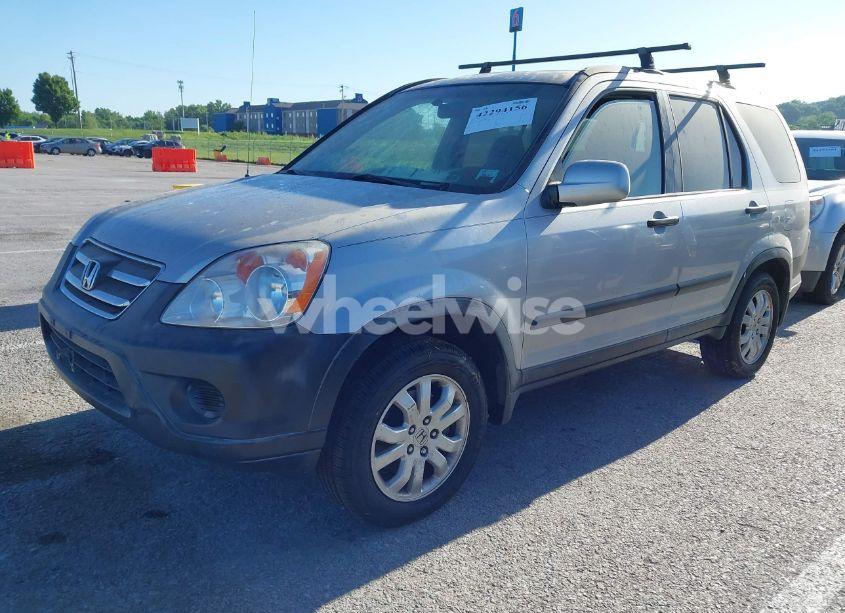 Photo 4 of 2005 Honda Cr-v EX (VIN JHLRD78885C049695)