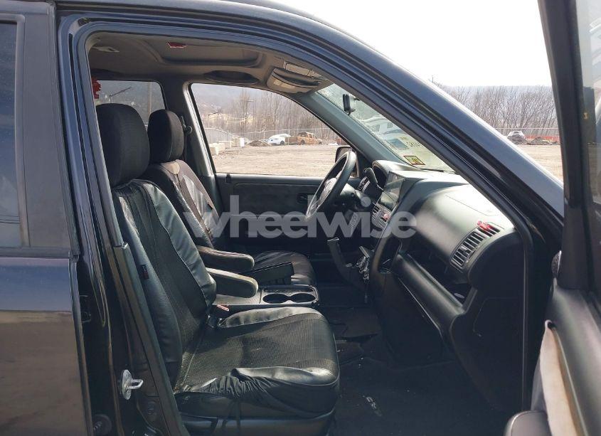 Photo 5 of 2002 Honda Cr-v EX (VIN JHLRD78892C030665)