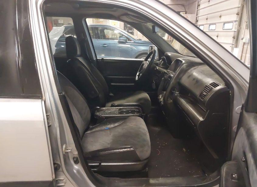 Photo 5 of 2004 Honda Cr-v EX (VIN JHLRD78894C050112)