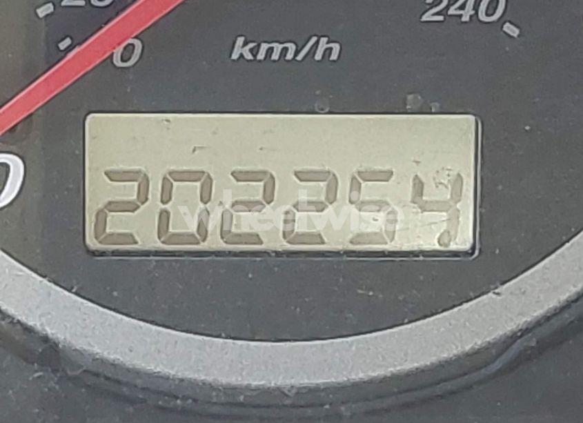 Photo 15 of 2002 Honda Cr-v EX (VIN JHLRD788X2C000557)