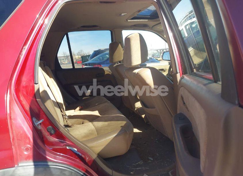 Photo 8 of 2002 Honda Cr-v EX (VIN JHLRD788X2C000557)