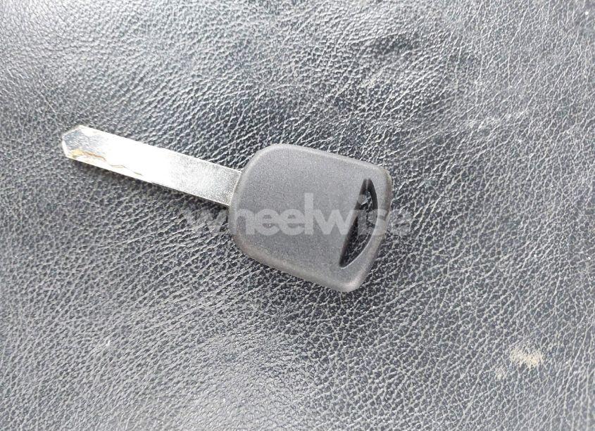 Photo 11 of 2002 Honda Cr-v EX (VIN JHLRD788X2C068258)