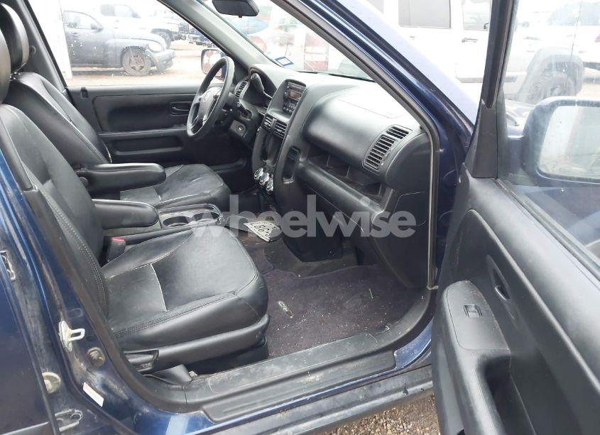 Photo 5 of 2002 Honda Cr-v EX (VIN JHLRD788X2C068258)