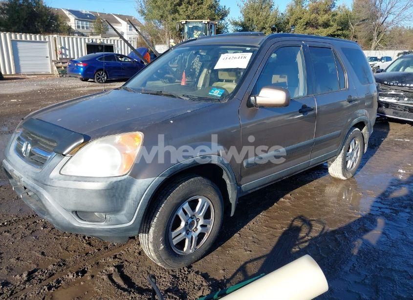 Photo 2 of 2002 Honda Cr-v EX (VIN JHLRD788X2C094102)