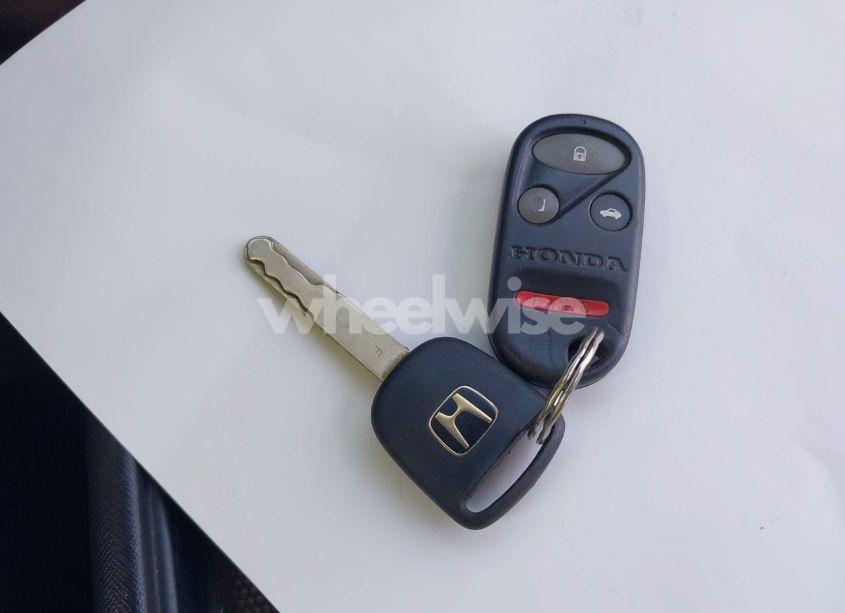 Photo 11 of 2003 Honda Cr-v EX (VIN JHLRD788X3C040896)