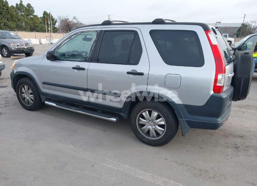 Photo 3 of 2005 Honda Cr-v EX (VIN JHLRD788X5C006959)