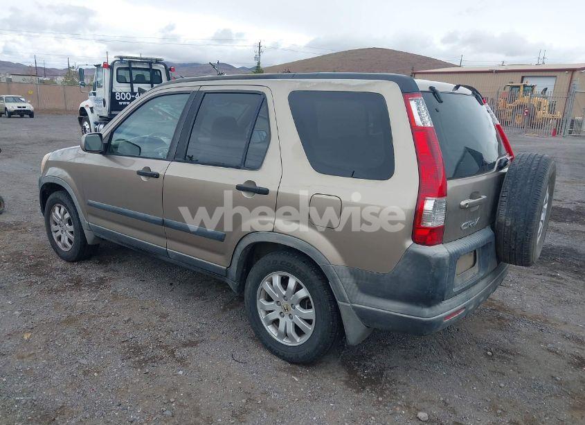 Photo 3 of 2005 Honda Cr-v EX (VIN JHLRD788X5C045339)