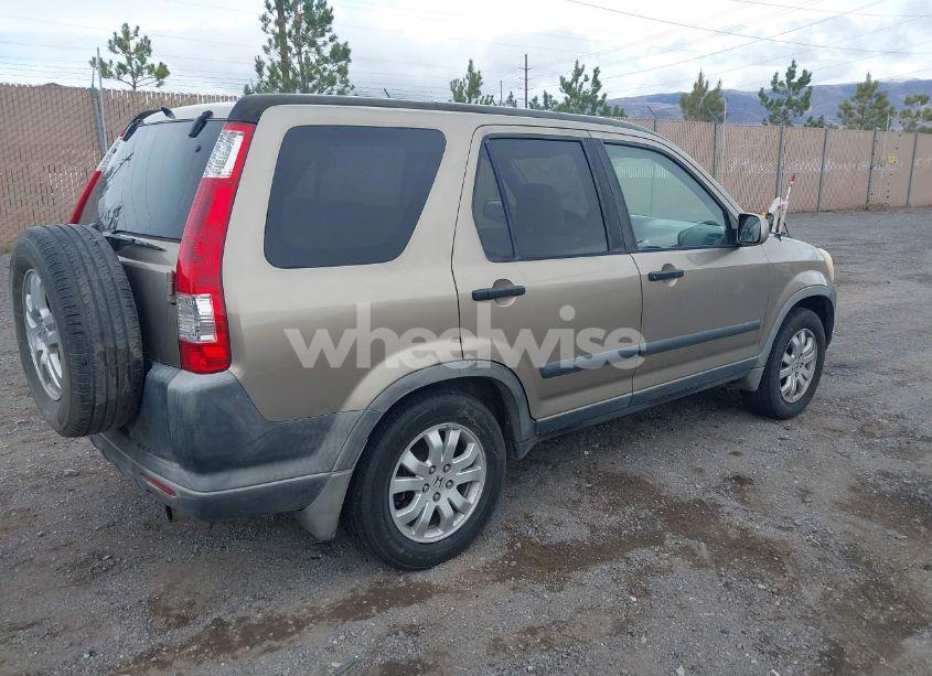 Photo 4 of 2005 Honda Cr-v EX (VIN JHLRD788X5C045339)