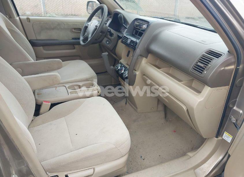 Photo 5 of 2005 Honda Cr-v EX (VIN JHLRD788X5C045339)