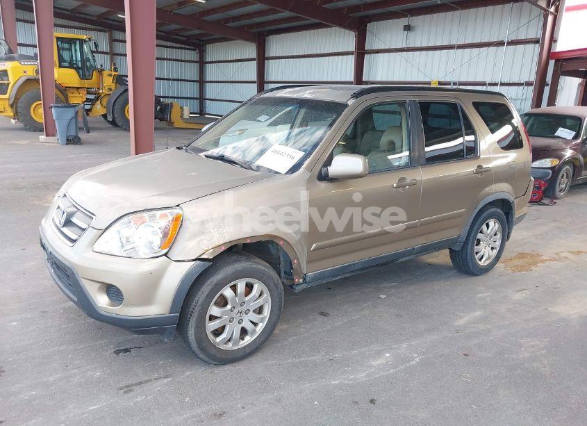 Photo 2 of 2005 Honda Cr-v SE (VIN JHLRD78935C031355)