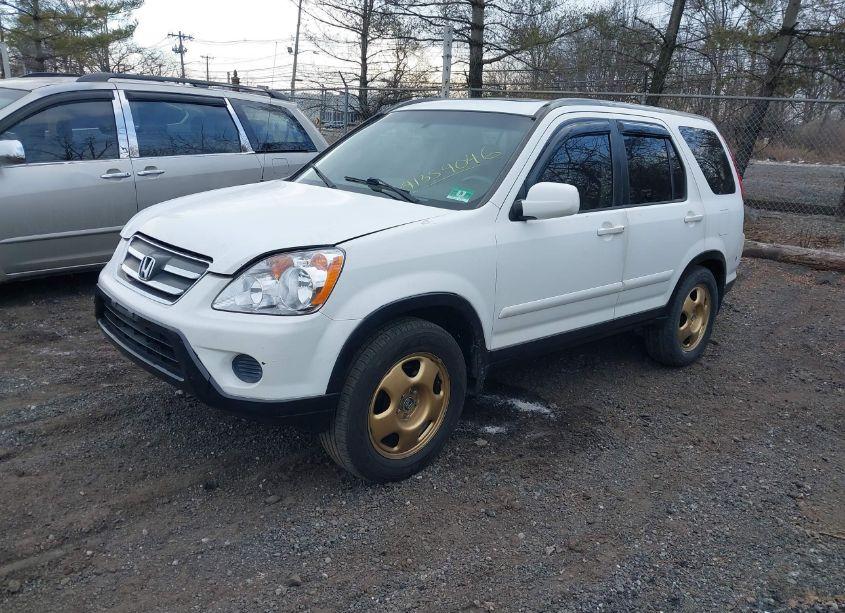 Photo 2 of 2005 Honda Cr-v SE (VIN JHLRD78935C064744)