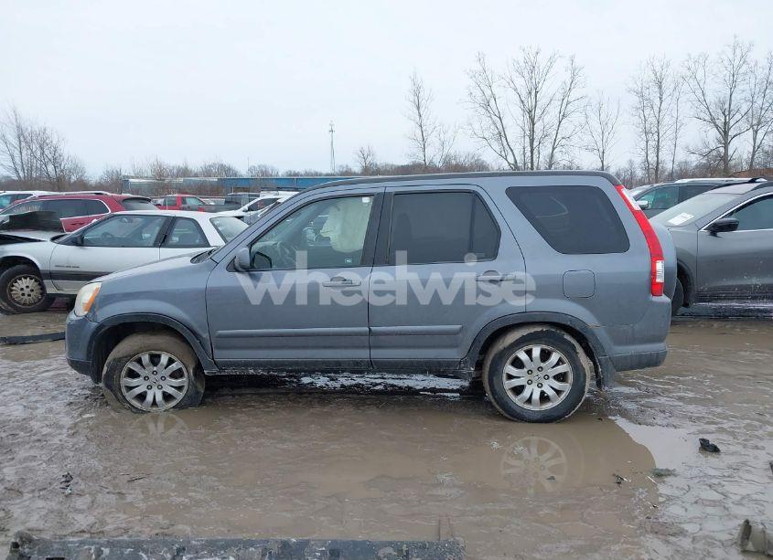 Photo 15 of 2005 Honda Cr-v SE (VIN JHLRD78945C042140)