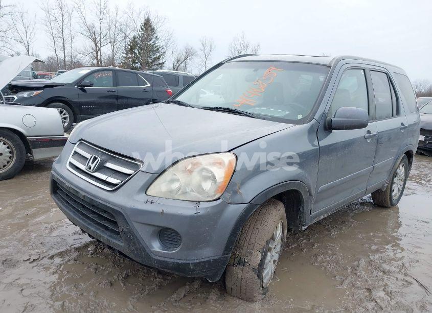 Photo 2 of 2005 Honda Cr-v SE (VIN JHLRD78945C042140)