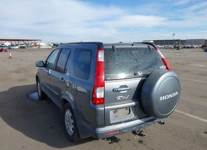 Photo 3 of 2005 Honda Cr-v SE (VIN JHLRD78965C055844)