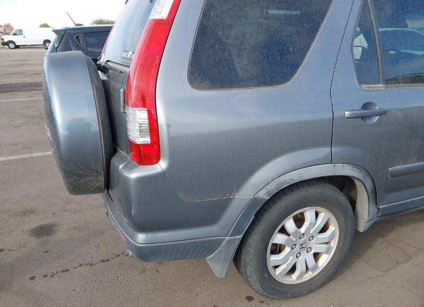 Photo 6 of 2005 Honda Cr-v SE (VIN JHLRD78965C055844)