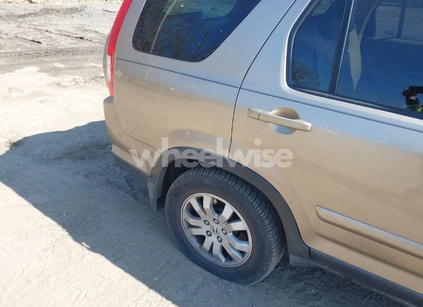 Photo 6 of 2005 Honda Cr-v SE (VIN JHLRD78975C039135)