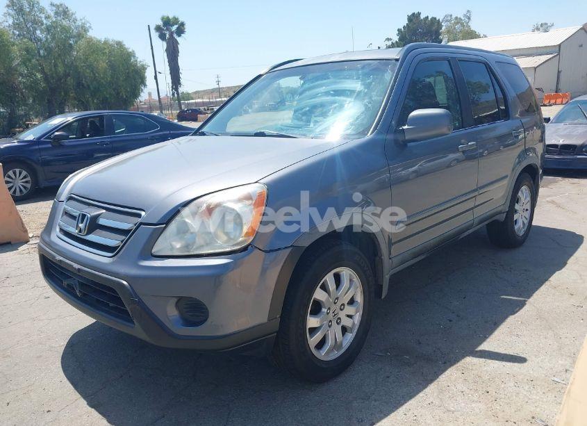 Photo 2 of 2005 Honda Cr-v SE (VIN JHLRD78985C060916)