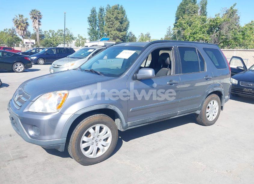 Photo 2 of 2005 Honda Cr-v SE (VIN JHLRD78995C024491)