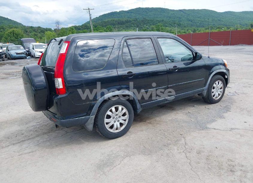 Photo 4 of 2005 Honda Cr-v SE (VIN JHLRD789X5C016481)