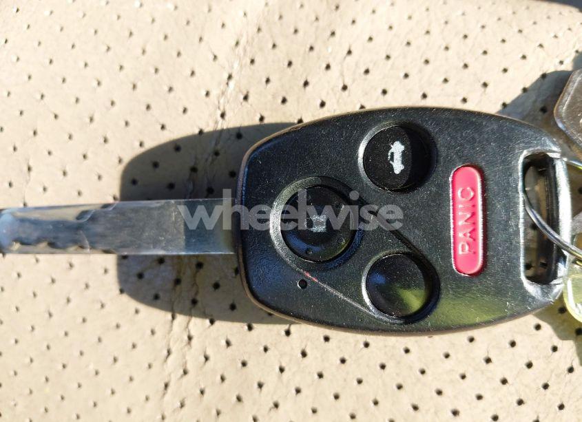 Photo 11 of 2005 Honda Cr-v SE (VIN JHLRD789X5C018974)