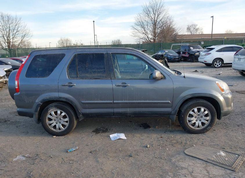 Photo 13 of 2005 Honda Cr-v SE (VIN JHLRD789X5C060433)