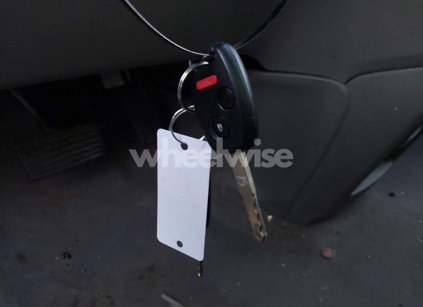 Photo 11 of 2008 Honda Cr-v EX-L (VIN JHLRE38768C012758)