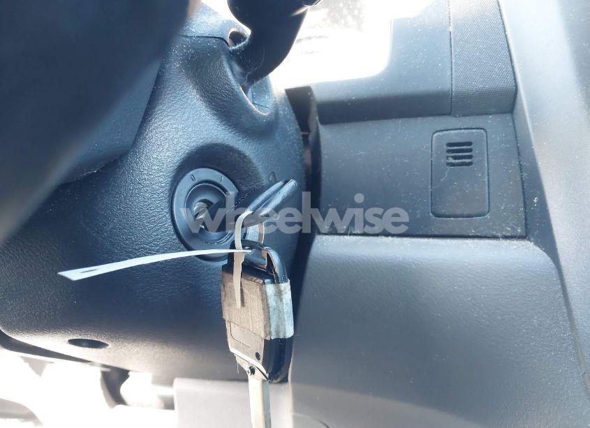 Photo 11 of 2010 Honda Cr-v EX-L (VIN JHLRE3H75AC009985)