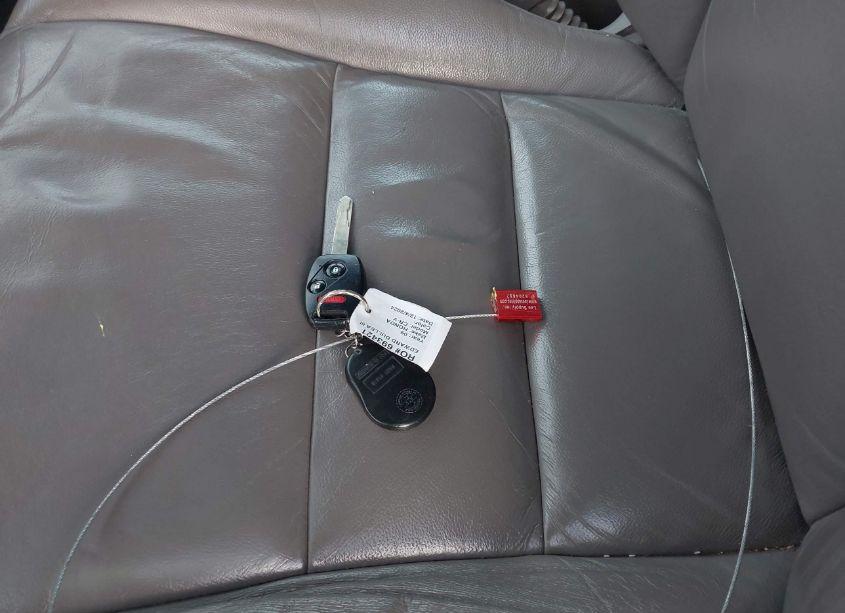 Photo 11 of 2009 Honda Cr-v EX-L (VIN JHLRE48799C005701)