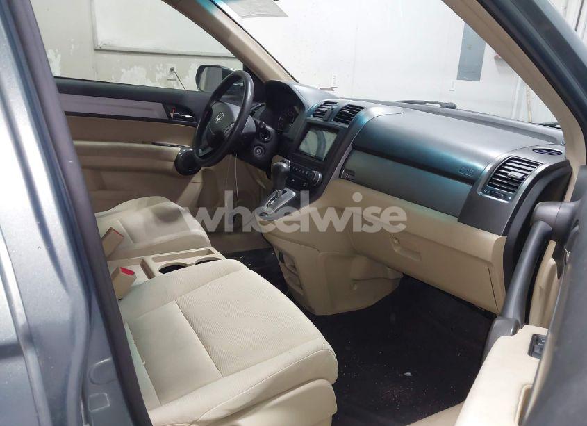 Photo 5 of 2010 Honda Cr-v LX (VIN JHLRE4H38AC006839)