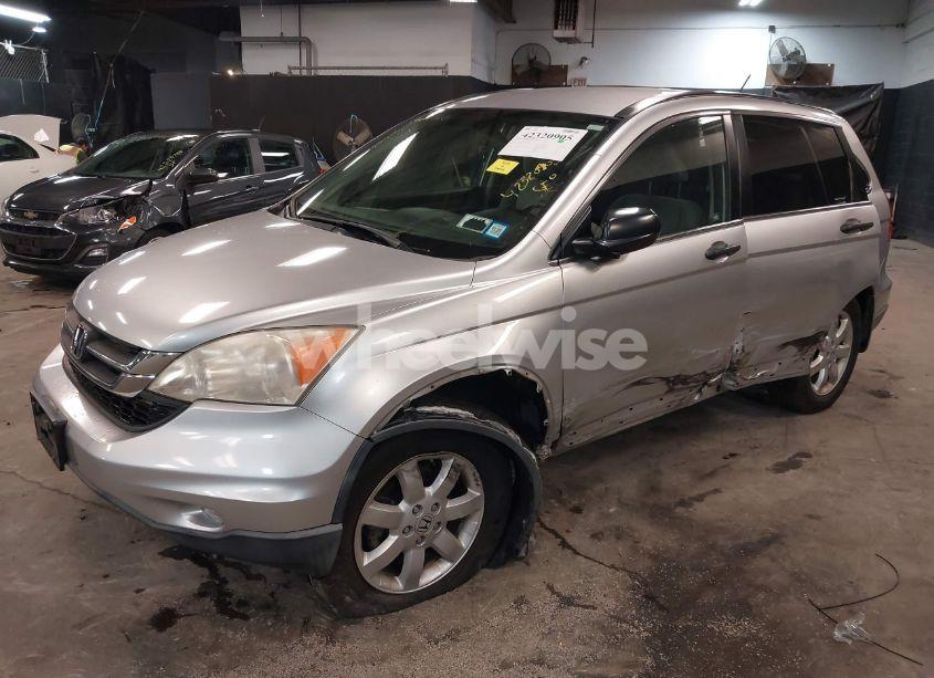 Photo 2 of 2011 Honda Cr-v SE (VIN JHLRE4H43BC002448)