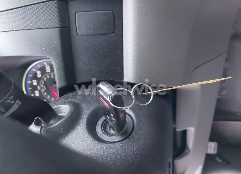 Photo 11 of 2011 Honda Cr-v EX (VIN JHLRE4H5XBC000821)