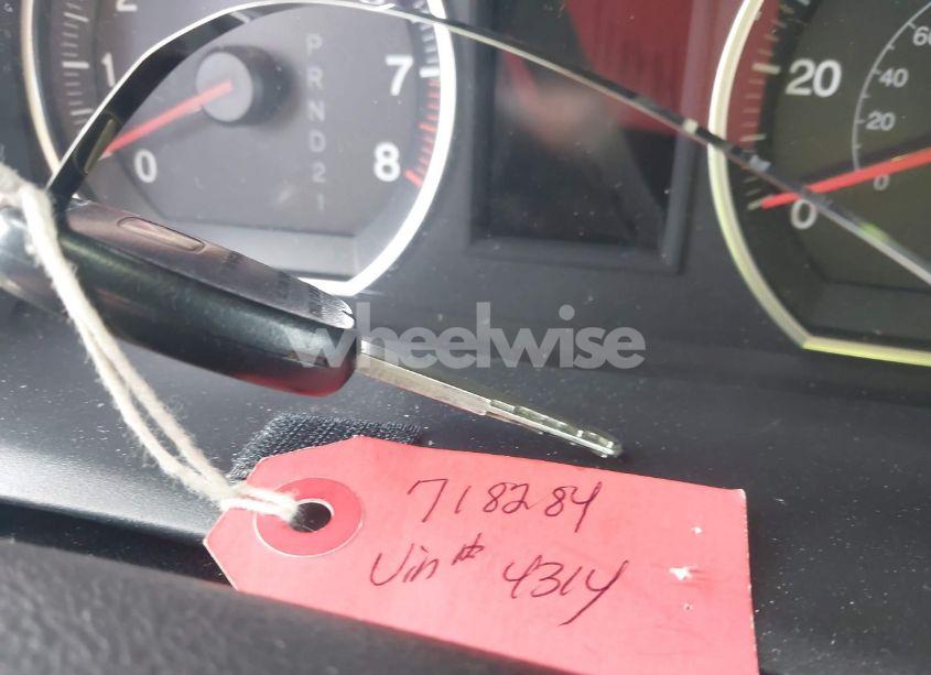 Photo 11 of 2010 Honda Cr-v EX-L (VIN JHLRE4H72AC004314)