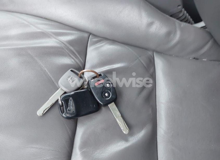 Photo 11 of 2011 Honda Cr-v EX-L (VIN JHLRE4H72BC035547)