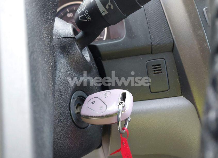 Photo 11 of 2010 Honda Cr-v EX-L (VIN JHLRE4H74AC006033)